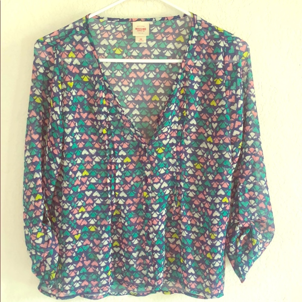 Sheer blouse with a cropped sleeve